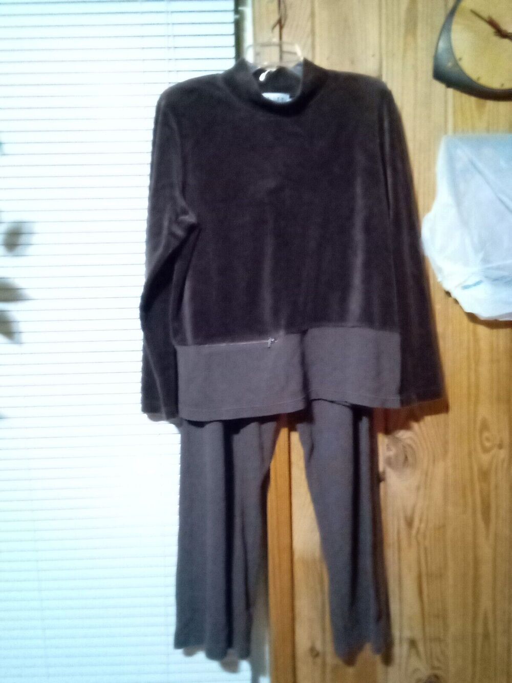 Richard &Co Brown 2 Piece Long Sleeve Mock Neck 2 Tone Shirt And Lounge Pants L